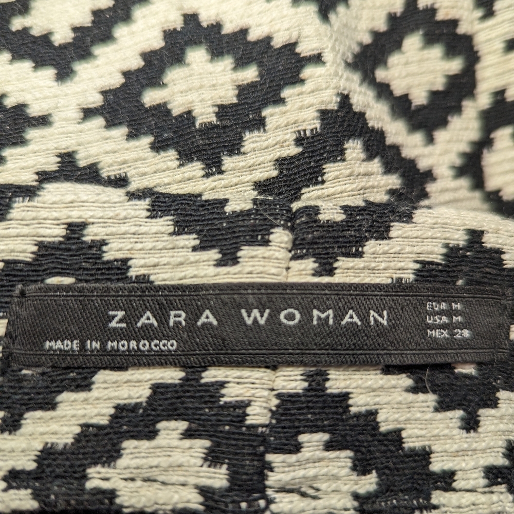 ZARA Mini Skirt Ivory Cream Black Diamond Pattern Size Medium *EUC - Picture 5 of 7